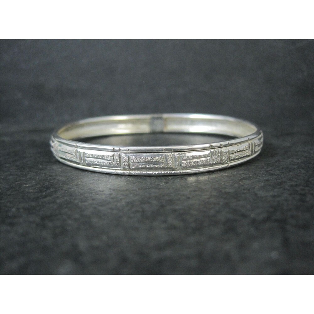 Vintage Diamond Cut Sterling Bangle Bracelet 6.75 Inches